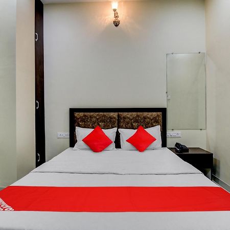 Super Hotel O The Shloka Bhopal Eksteriør bilde