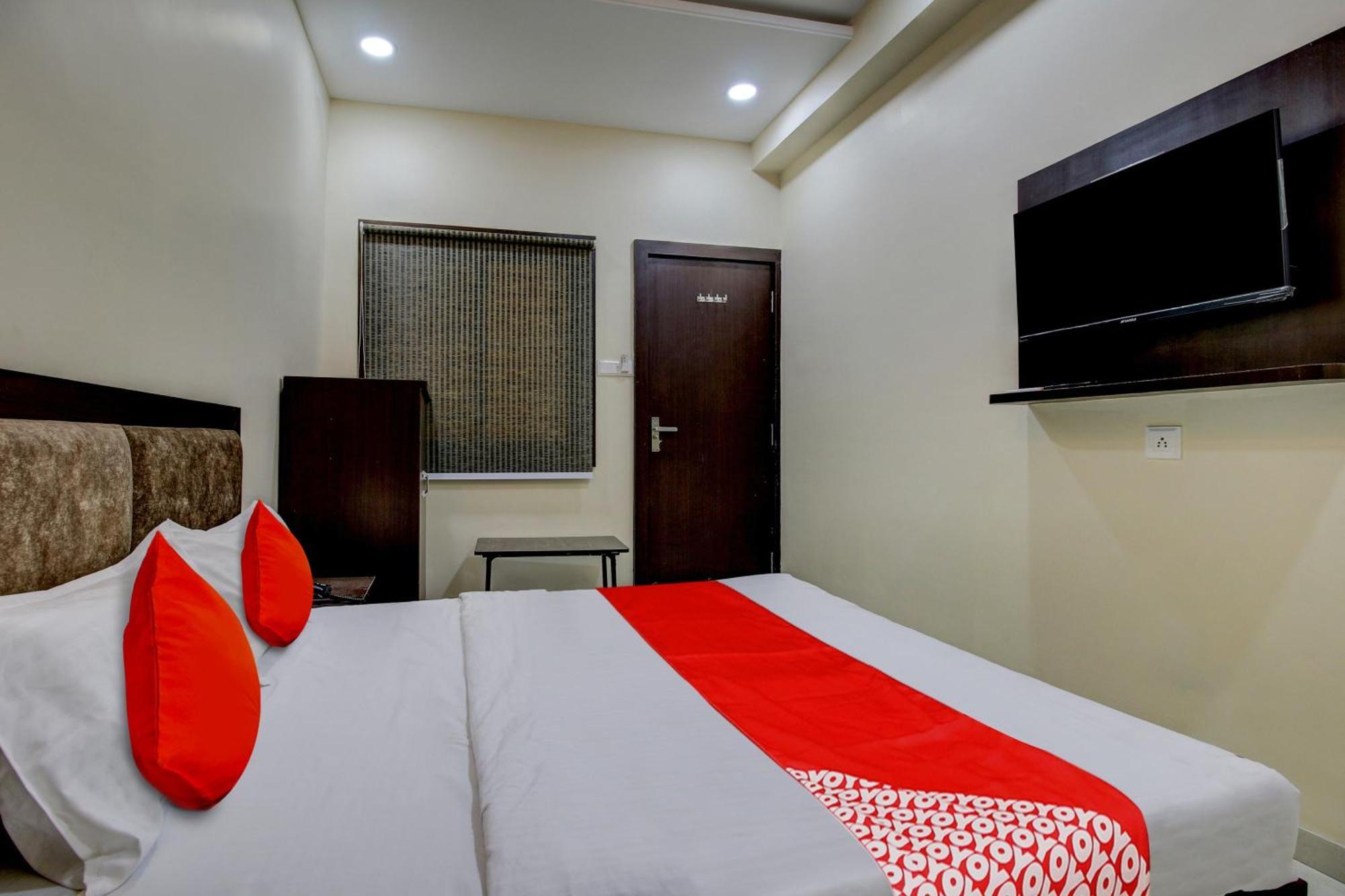 Super Hotel O The Shloka Bhopal Eksteriør bilde