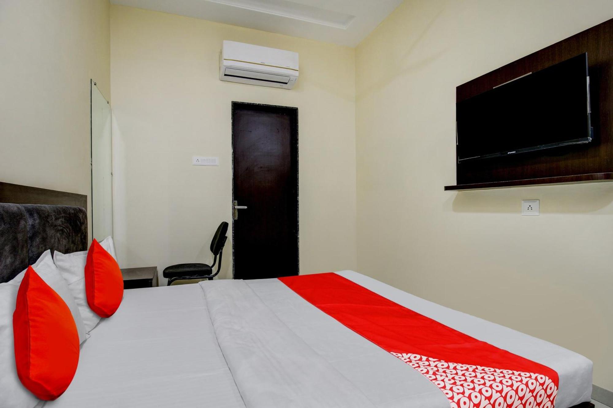 Super Hotel O The Shloka Bhopal Eksteriør bilde